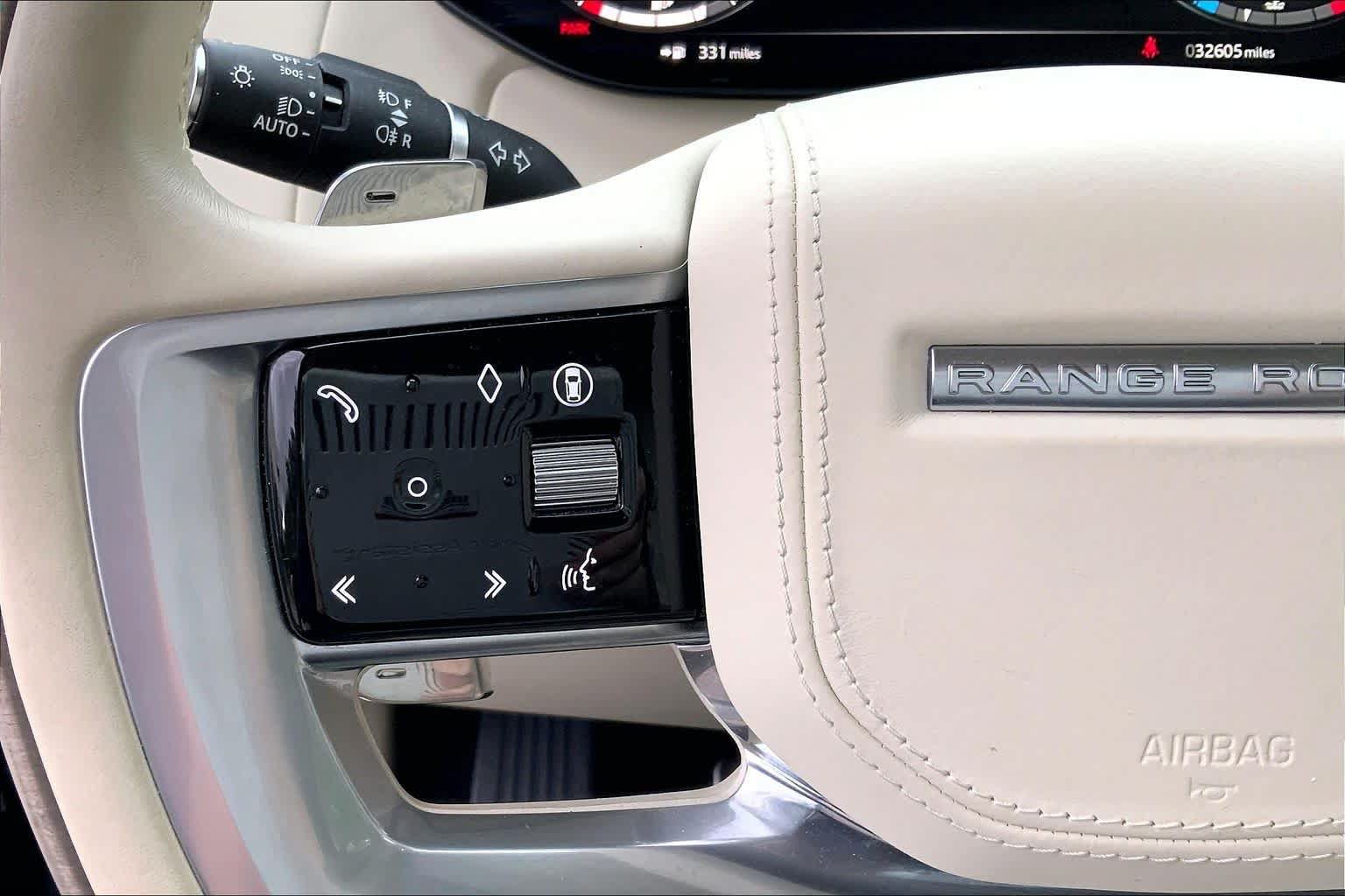 Used 2024 Land Rover Range Rover SE AWD/4WD image 22
