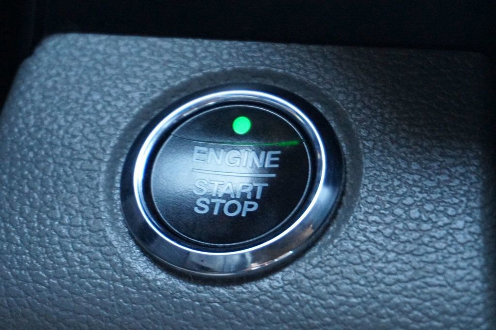 Used 2018 Ford F150 Lariat image 28
