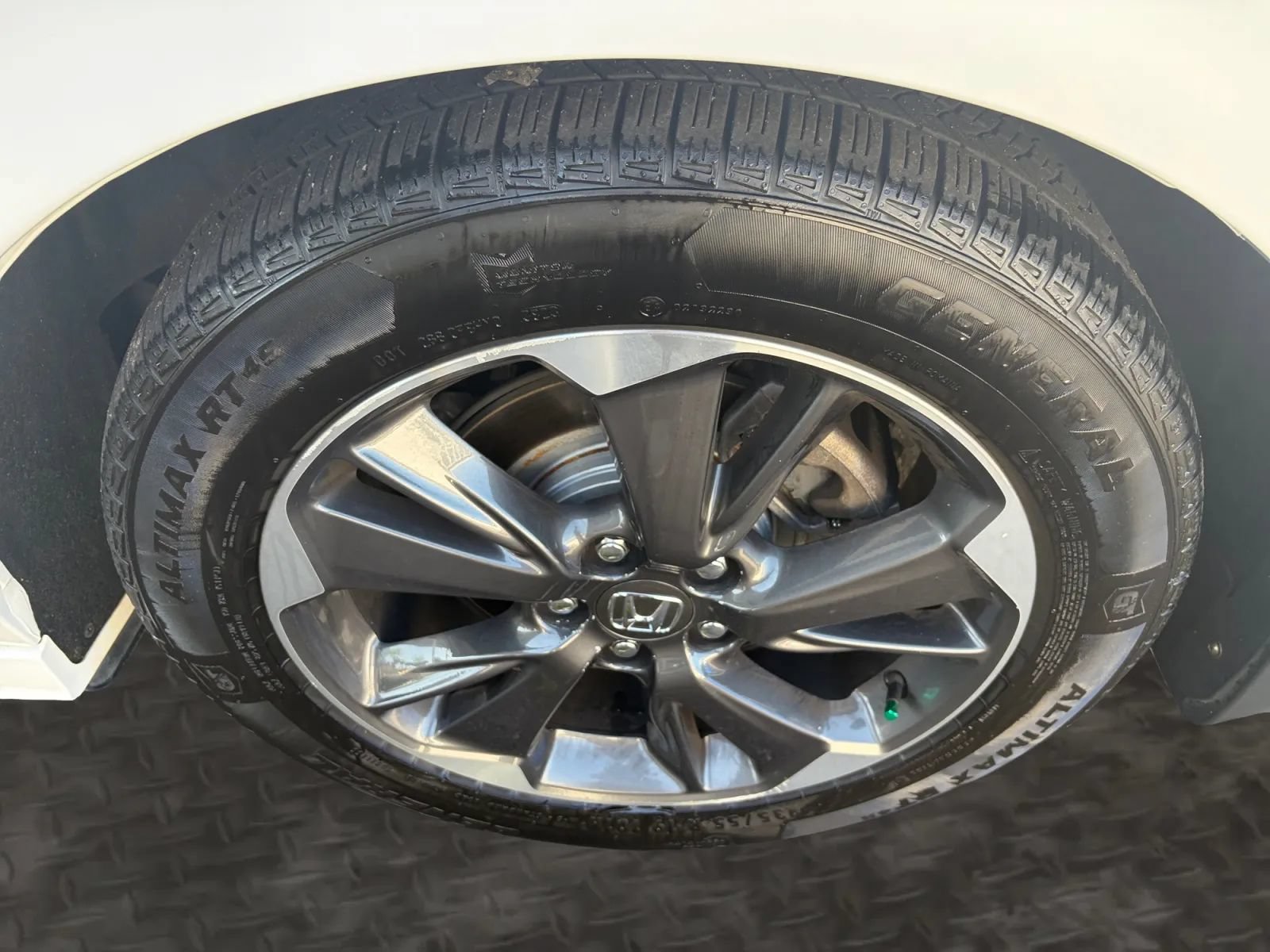 Used 2021 Honda Odyssey Elite image 45