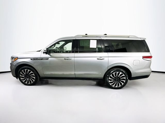 Certified 2024 Lincoln Navigator L Black Label AWD/4WD image 4