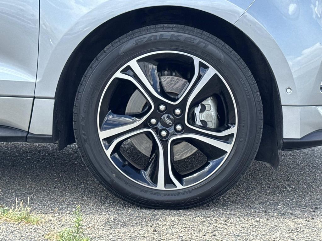 Used 2020 Ford Edge ST w/ Equipment Group 401A image 31