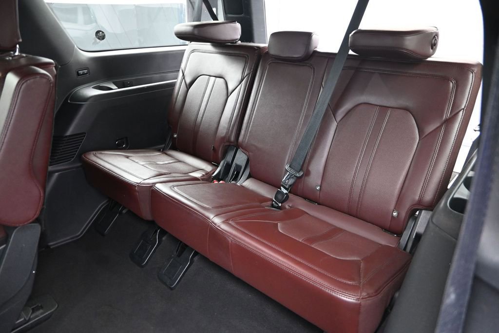 Used 2023 Ford Expedition Max Limited AWD/4WD image 15