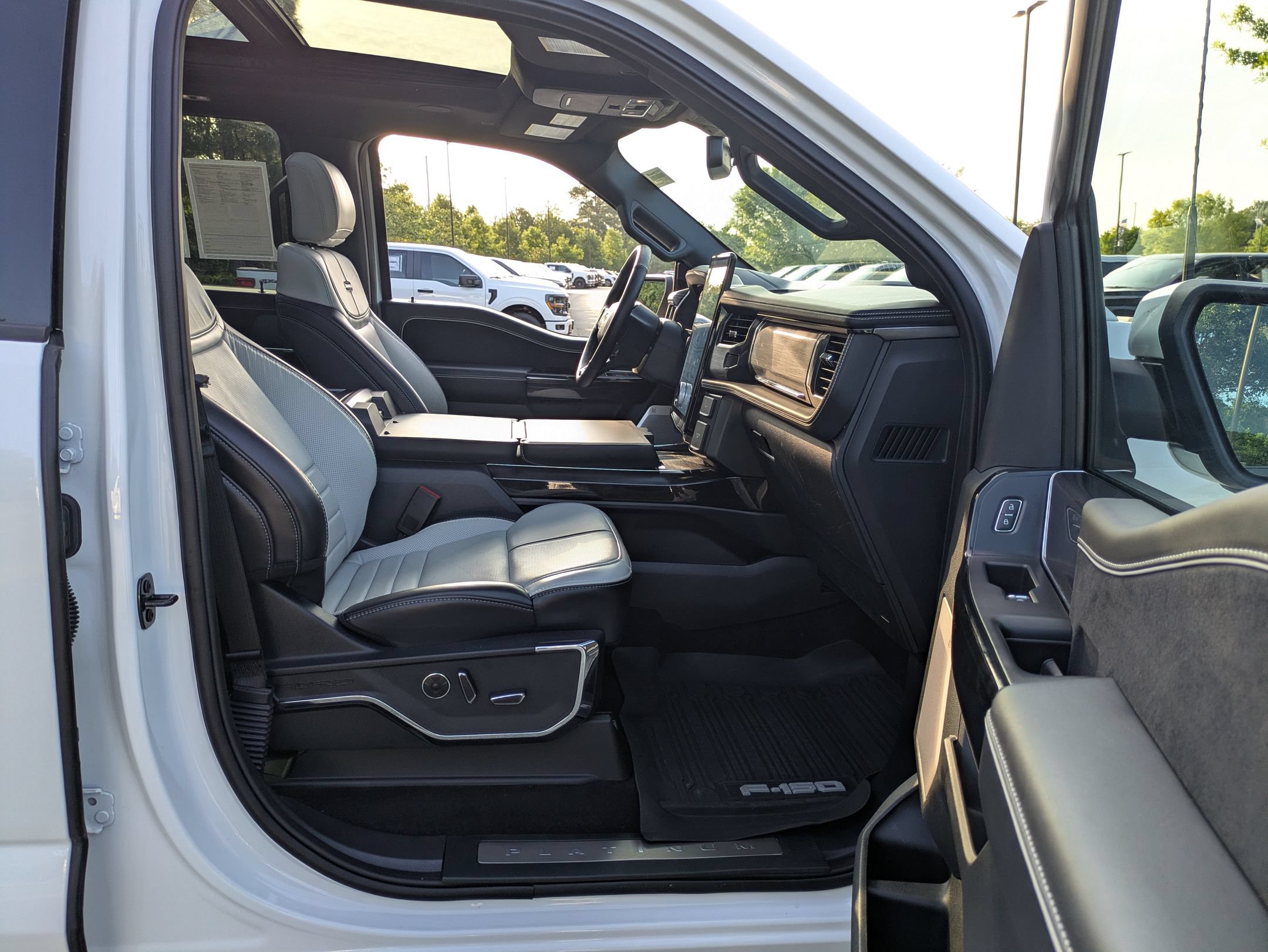 Certified 2025 Ford F150 Lightning Platinum AWD/4WD image 45