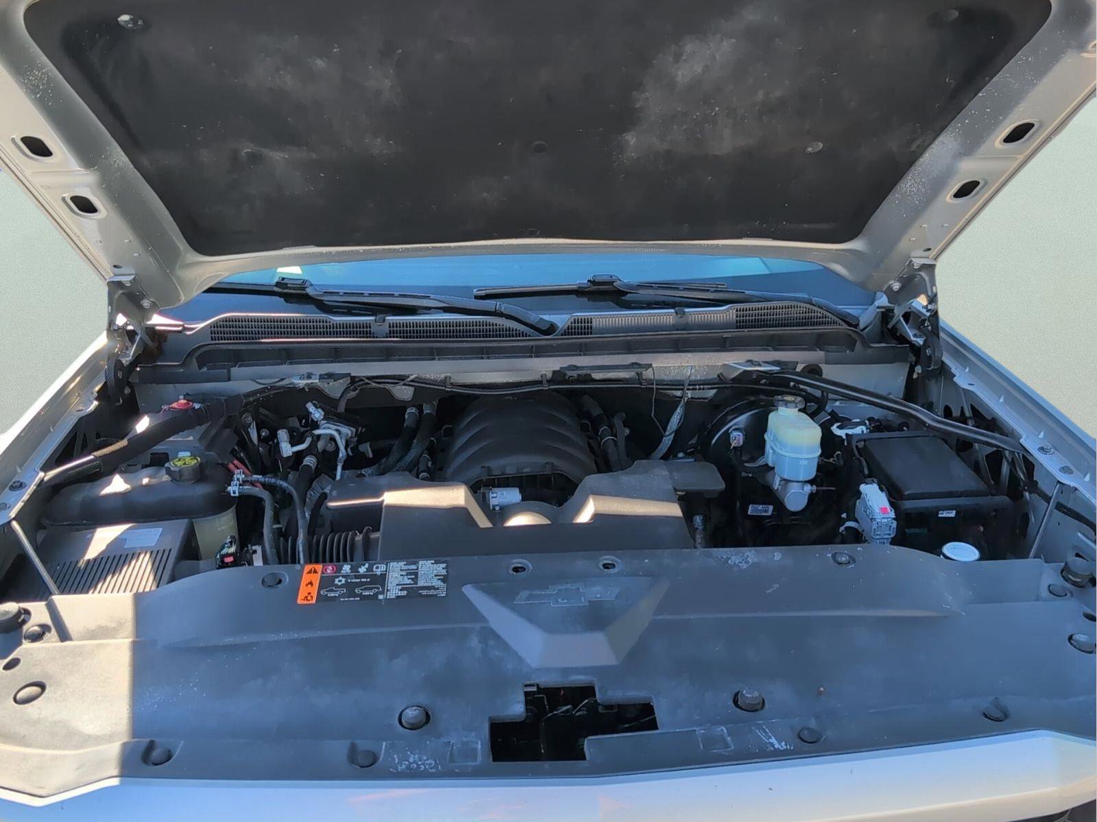 Used 2018 Chevrolet Silverado 1500 LT w/ All Star Edition image 34