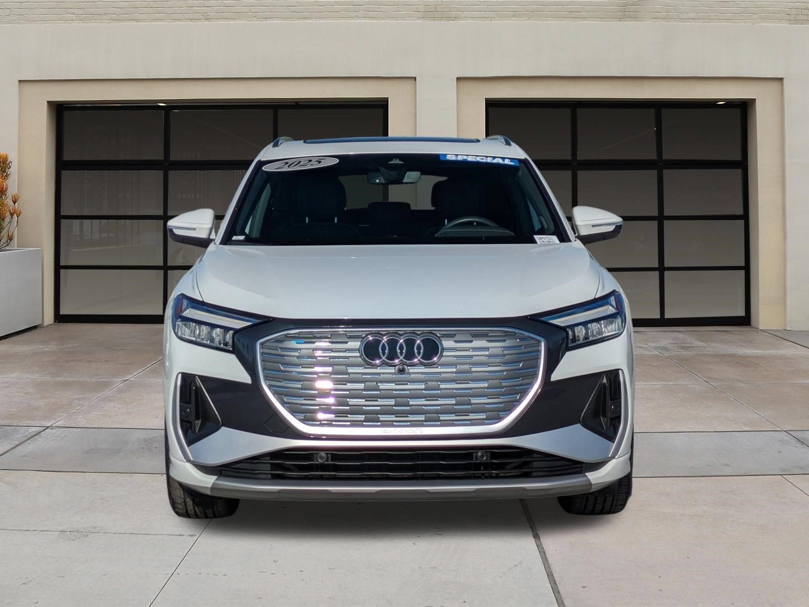 Used 2025 Audi Q4 e-tron Premium w/ Convenience Package AWD/4WD image 6
