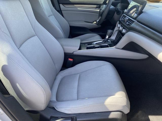 Certified 2018 Honda Accord LX image 9