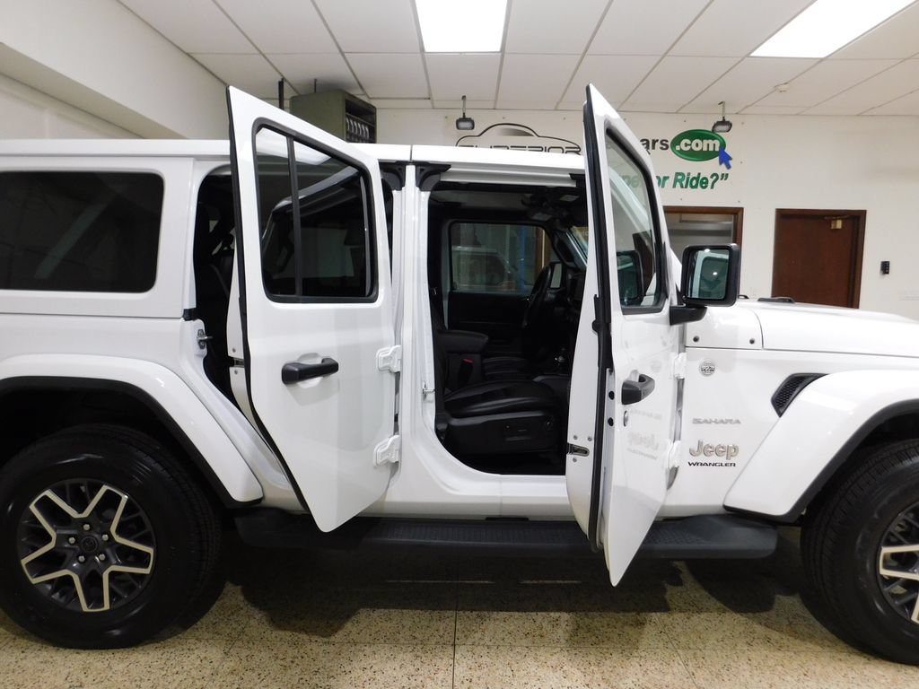 Used 2024 Jeep Wrangler Unlimited Sahara w/ Technology Group AWD/4WD image 75