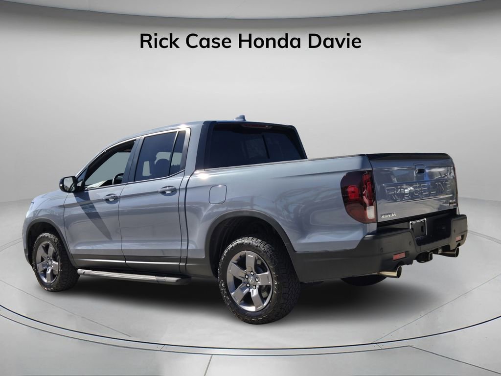 Certified 2025 Honda Ridgeline TrailSport image 7