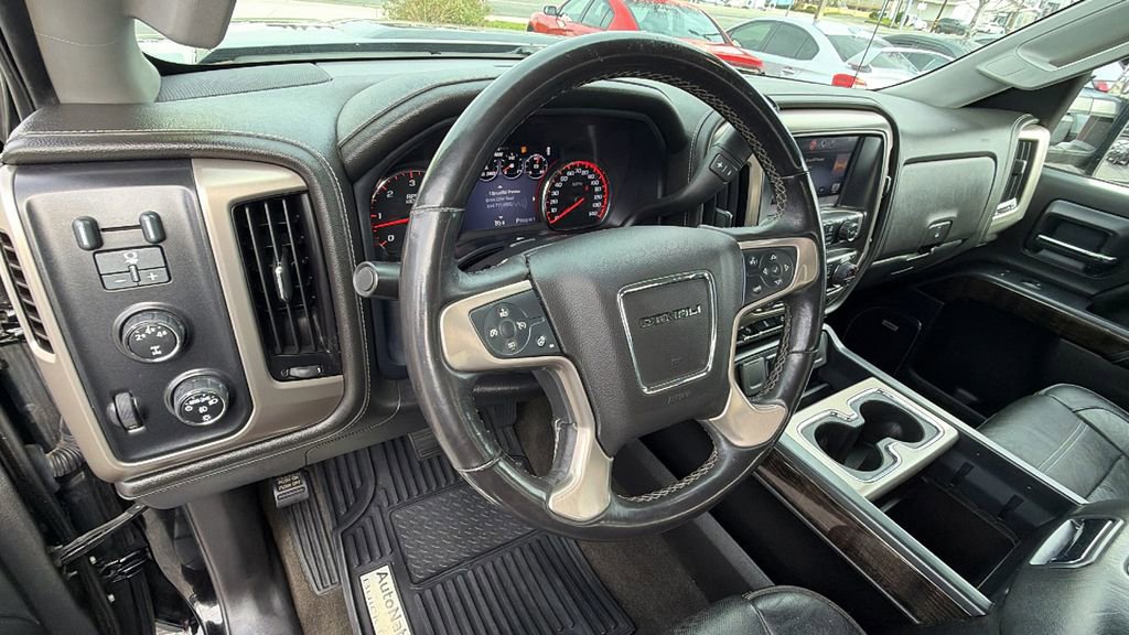 Used 2015 GMC Sierra 2500 Denali w/ Suspension Package, Off-Road image 33