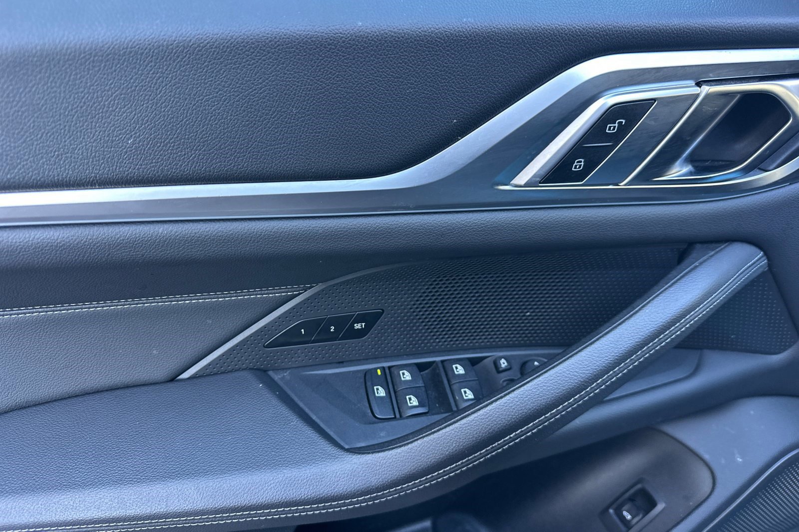 Certified 2024 BMW i4 eDrive35 w/ Convenience Package image 12