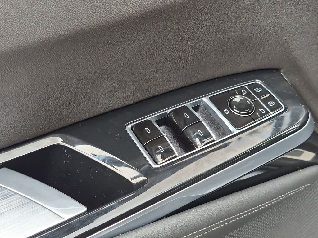 Used 2026 Cadillac Escalade Sport w/ Touring Package AWD/4WD image 16