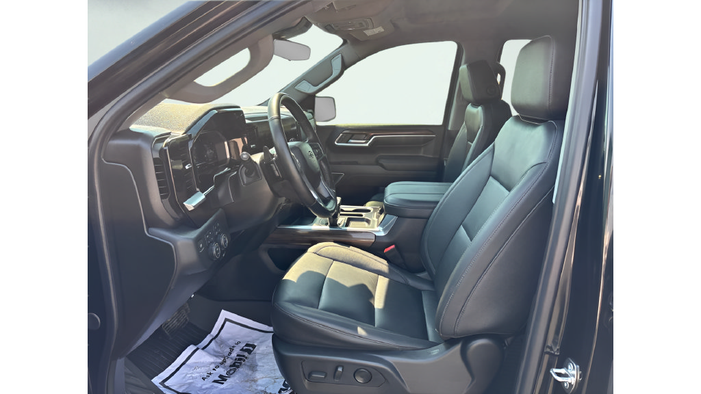 Used 2024 Chevrolet Silverado 1500 RST w/ RST All Star Premium Package AWD/4WD image 9