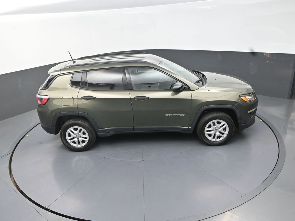 Used 2018 Jeep Compass Sport image 22