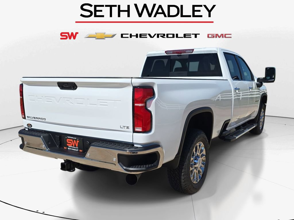 New 2026 Chevrolet Silverado 3500 LTZ w/ LTZ Premium Package AWD/4WD image 7