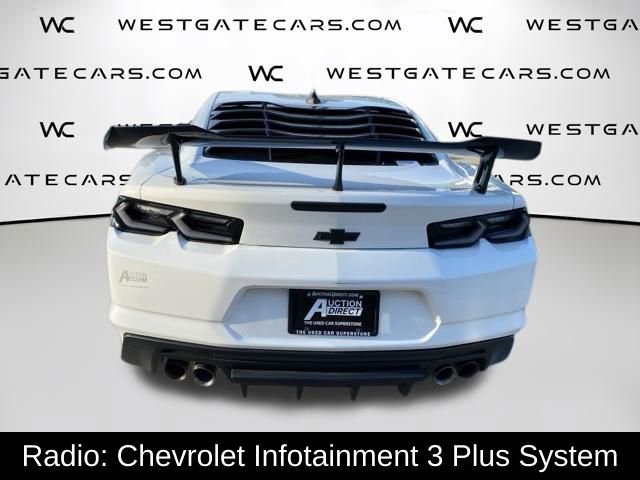 Used 2023 Chevrolet Camaro LT RWD image 5