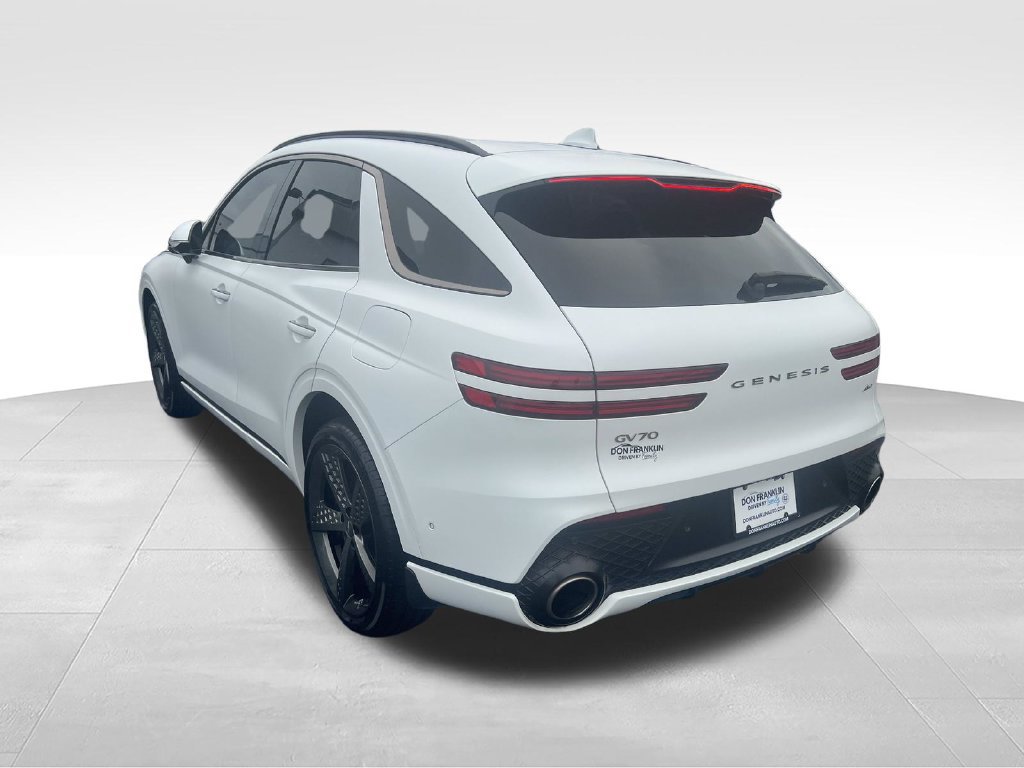 Used 2023 Genesis GV70 2.5T w/ Sport Prestige Package AWD/4WD image 3