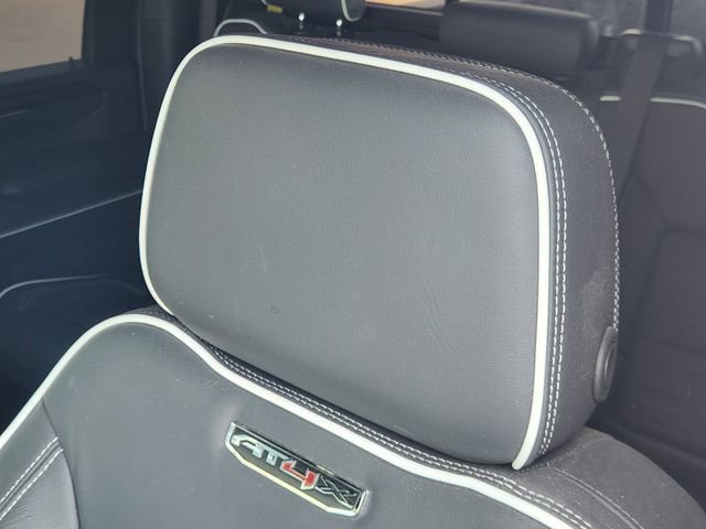 Certified 2025 GMC Sierra 2500 AT4X image 24