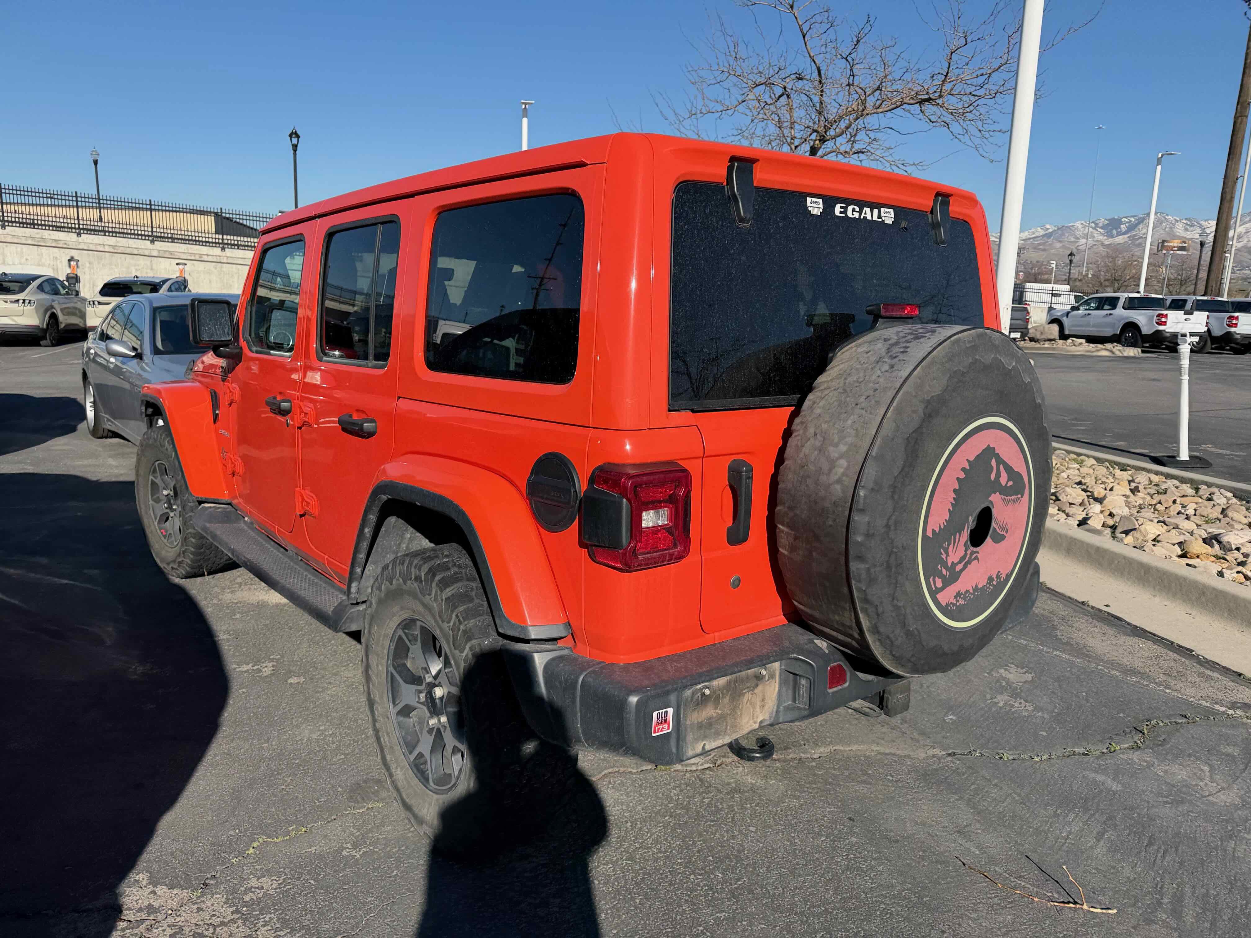 Used 2019 Jeep Wrangler Unlimited Sahara w/ Uconnect 4C Nav & Sound Group image 10