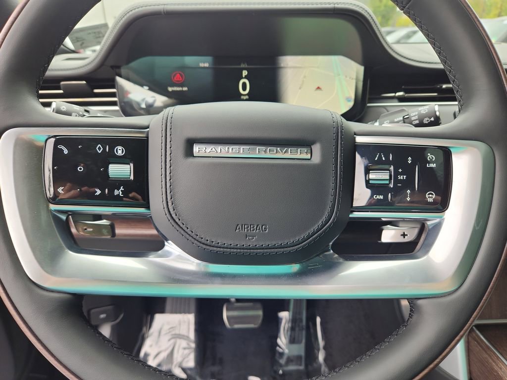 New 2025 Land Rover Range Rover SE image 18