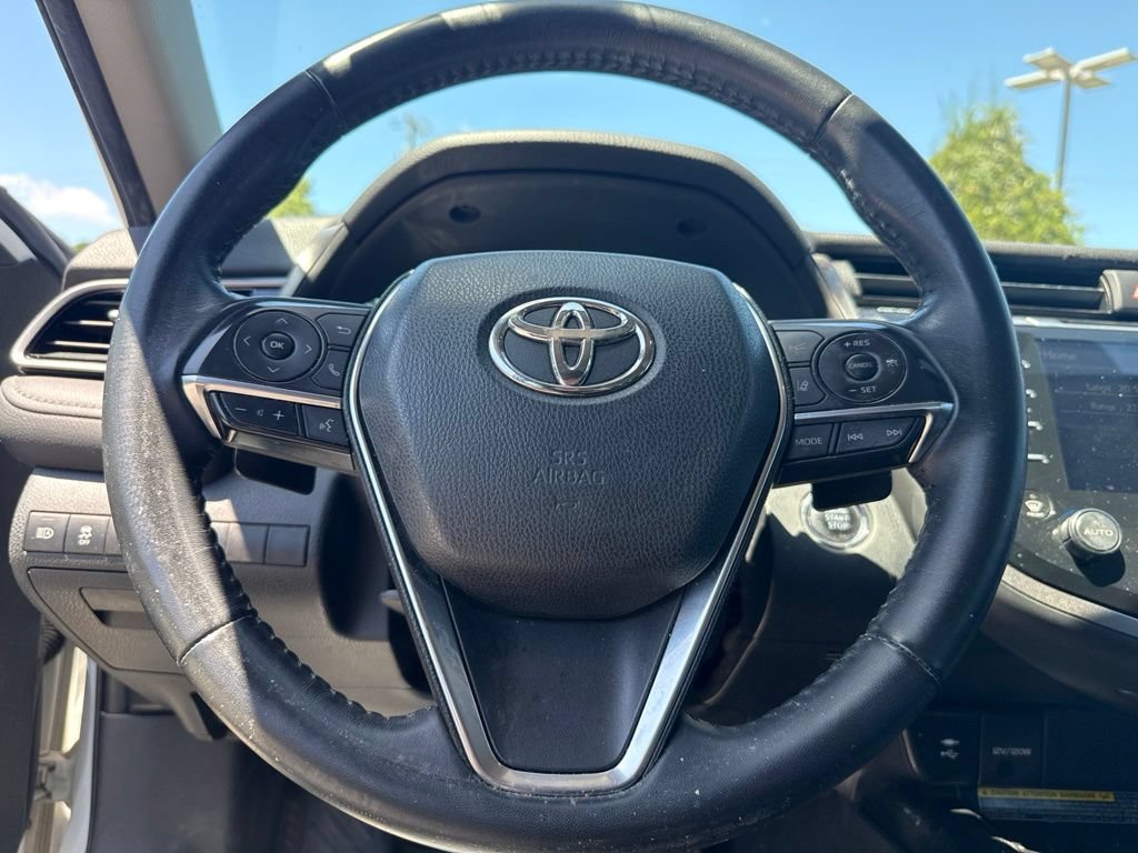 Used 2019 Toyota Camry XSE FWD image 7