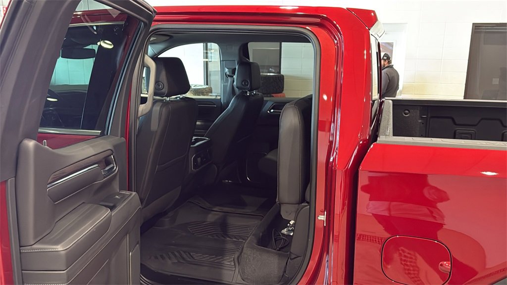 Used 2024 GMC Sierra 1500 SLT w/ SLT Premium Plus Package image 20