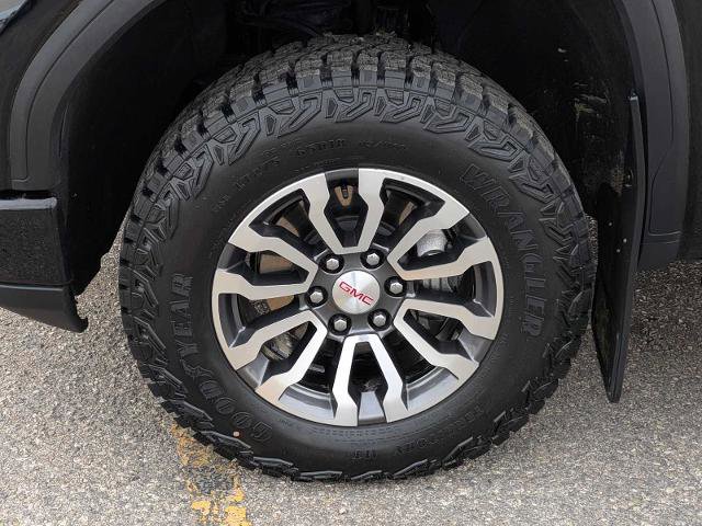 Used 2023 GMC Sierra 1500 AT4 w/ AT4 Premium Package image 15