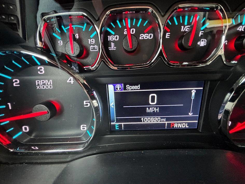 Used 2018 Chevrolet Silverado 1500 LT w/ All Star Edition image 22