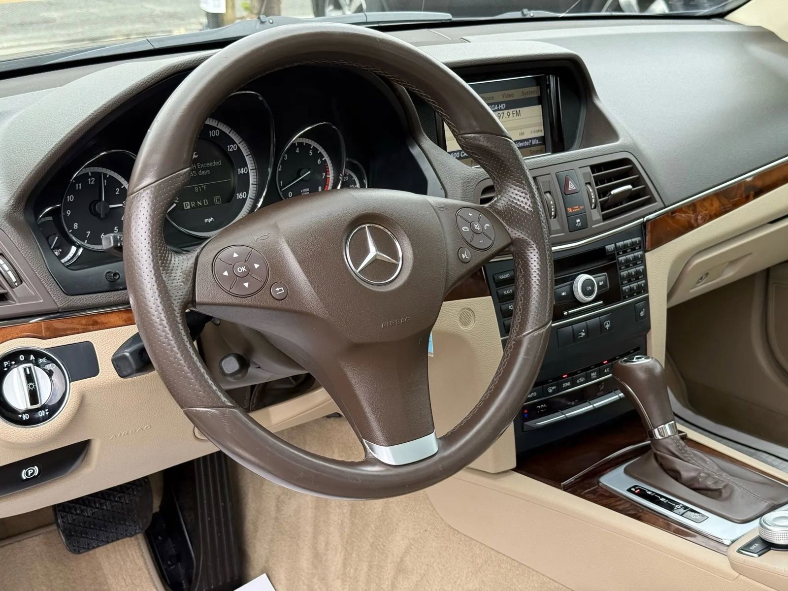 Used 2010 Mercedes-Benz E 350 Coupe image 22