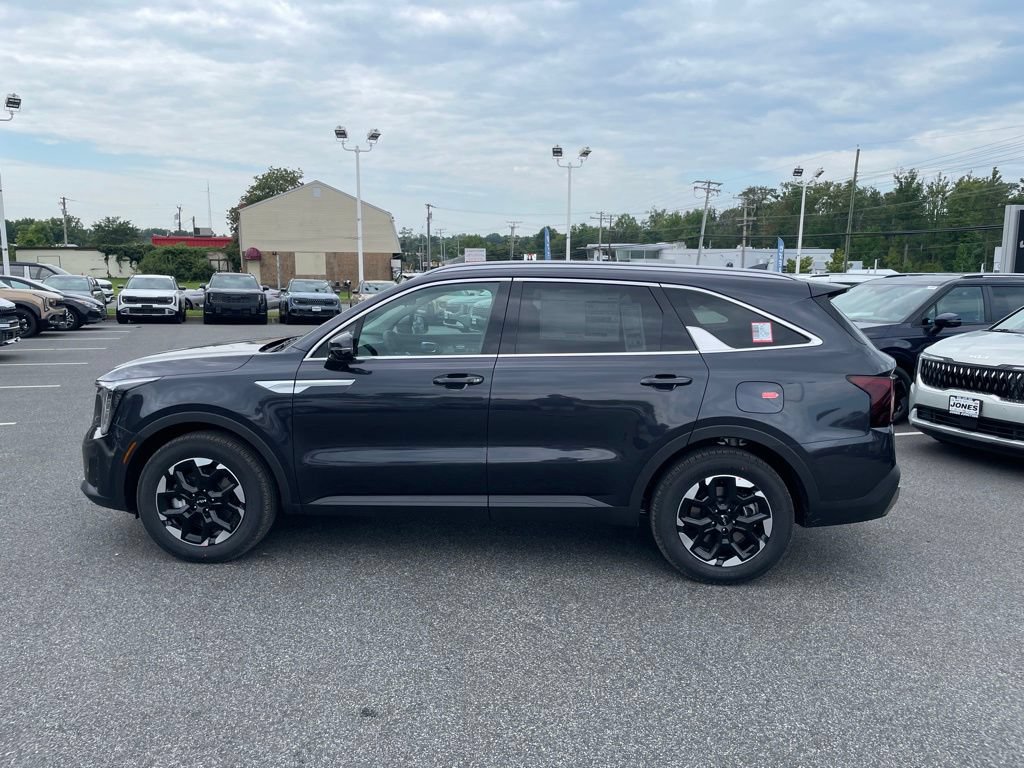 New 2026 Kia Sorento S w/ S Panoramic Sunroof Package FWD image 4
