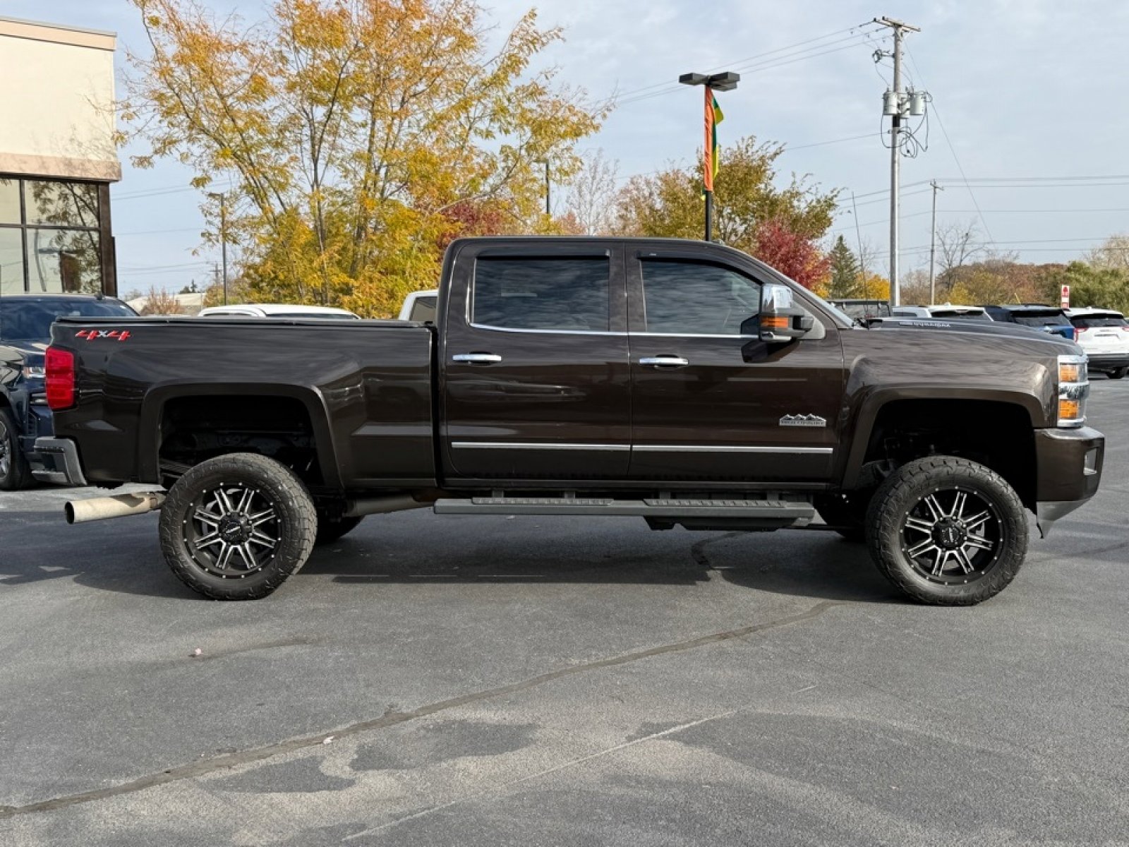 Used 2018 Chevrolet Silverado 2500 High Country image 9