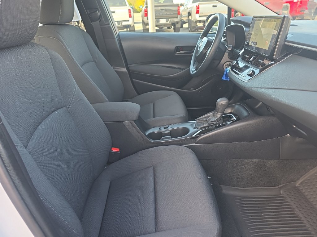 Certified 2026 Toyota Corolla LE FWD image 9