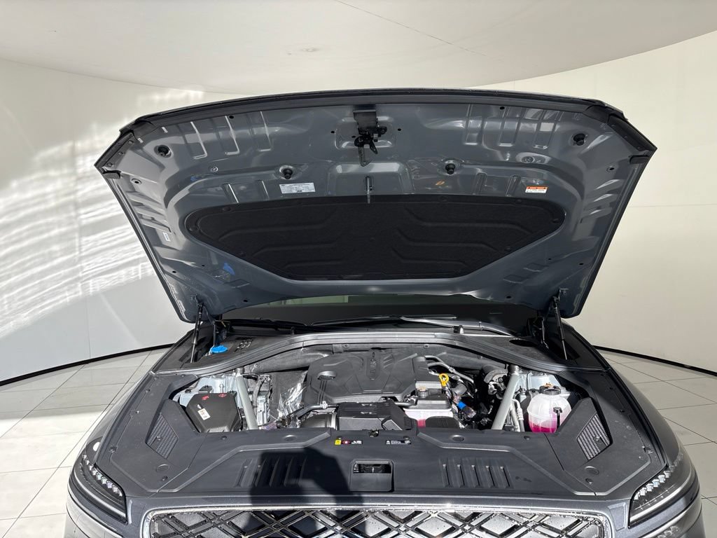 New 2027 Genesis GV70 2.5T Select AWD/4WD image 11