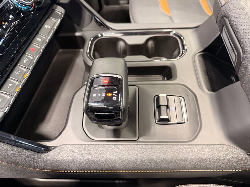 Used 2025 GMC Sierra 1500 AT4 w/ AT4 Premium Package AWD/4WD image 48