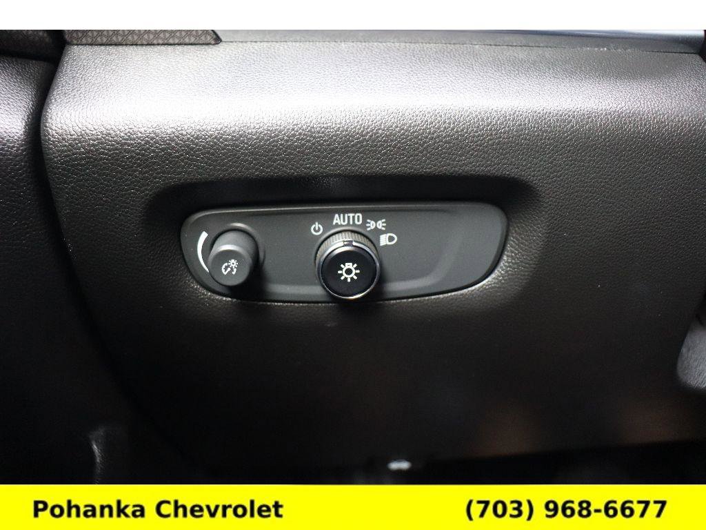 Used 2023 Chevrolet Traverse Premier image 18