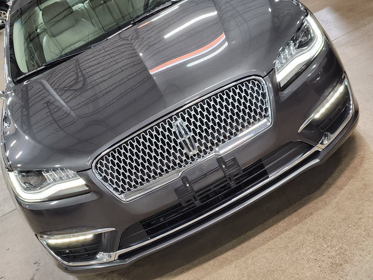Used 2020 Lincoln MKZ Hybrid w/ Convenience Package FWD image 19