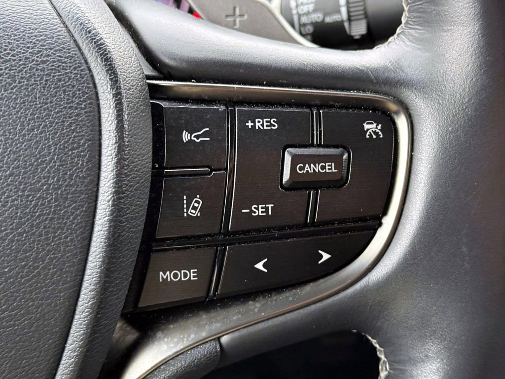 Used 2021 Lexus ES 250 w/ Premium Package image 19