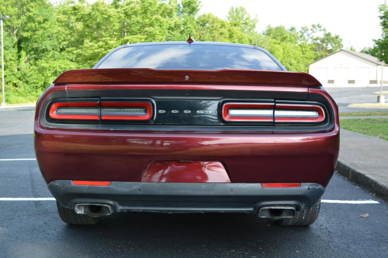 Used 2018 Dodge Challenger R/T Plus RWD image 6