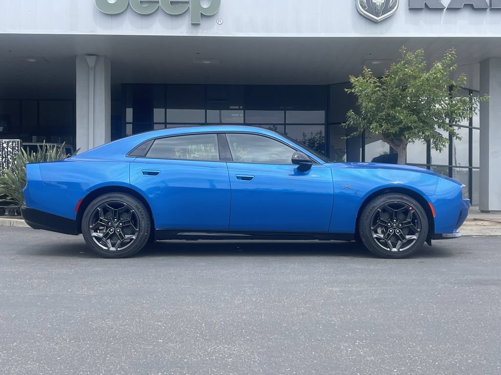 New 2026 Dodge Charger R/T w/ Blacktop Package AWD/4WD image 3