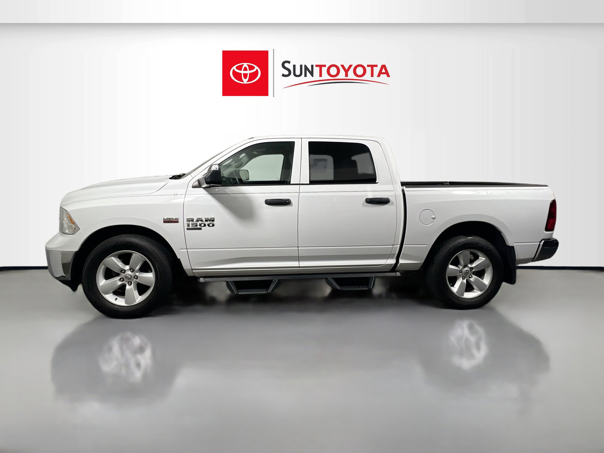 Used 2021 RAM 1500 Tradesman w/ Tradesman SXT Package image 7