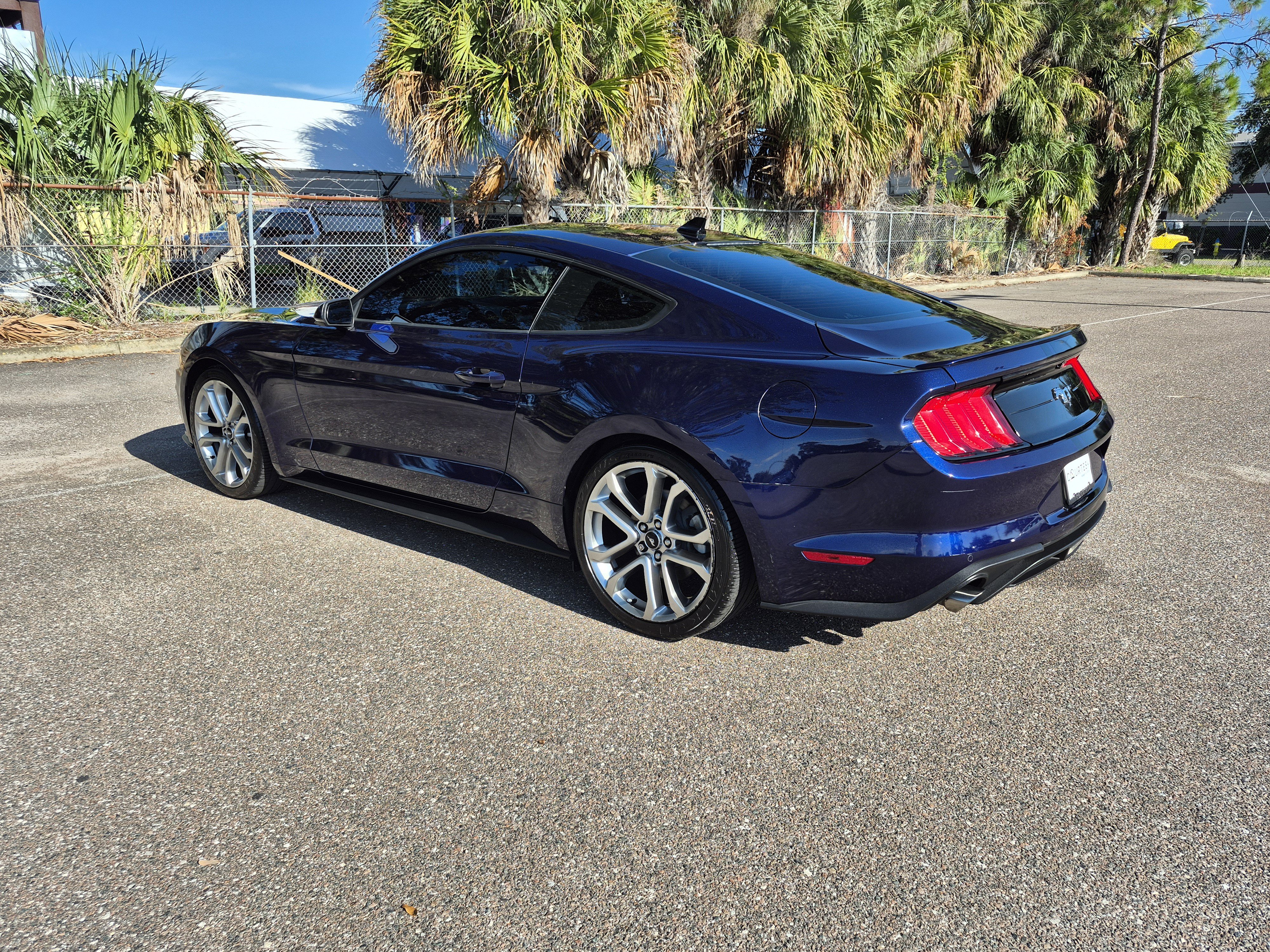 Used 2020 Ford Mustang Premium w/ Equipment Group 201A RWD image 6