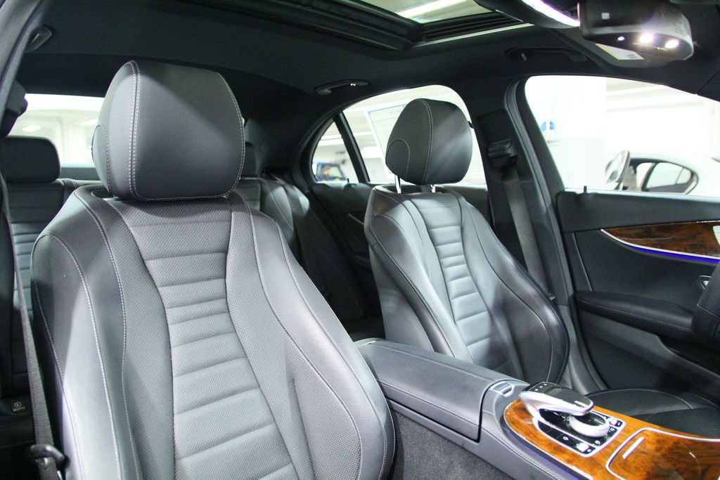 Certified 2020 Mercedes-Benz E 350 4MATIC Sedan image 22