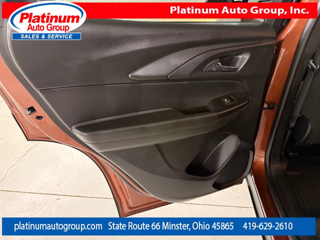 Used 2021 Chevrolet TrailBlazer LT FWD image 30
