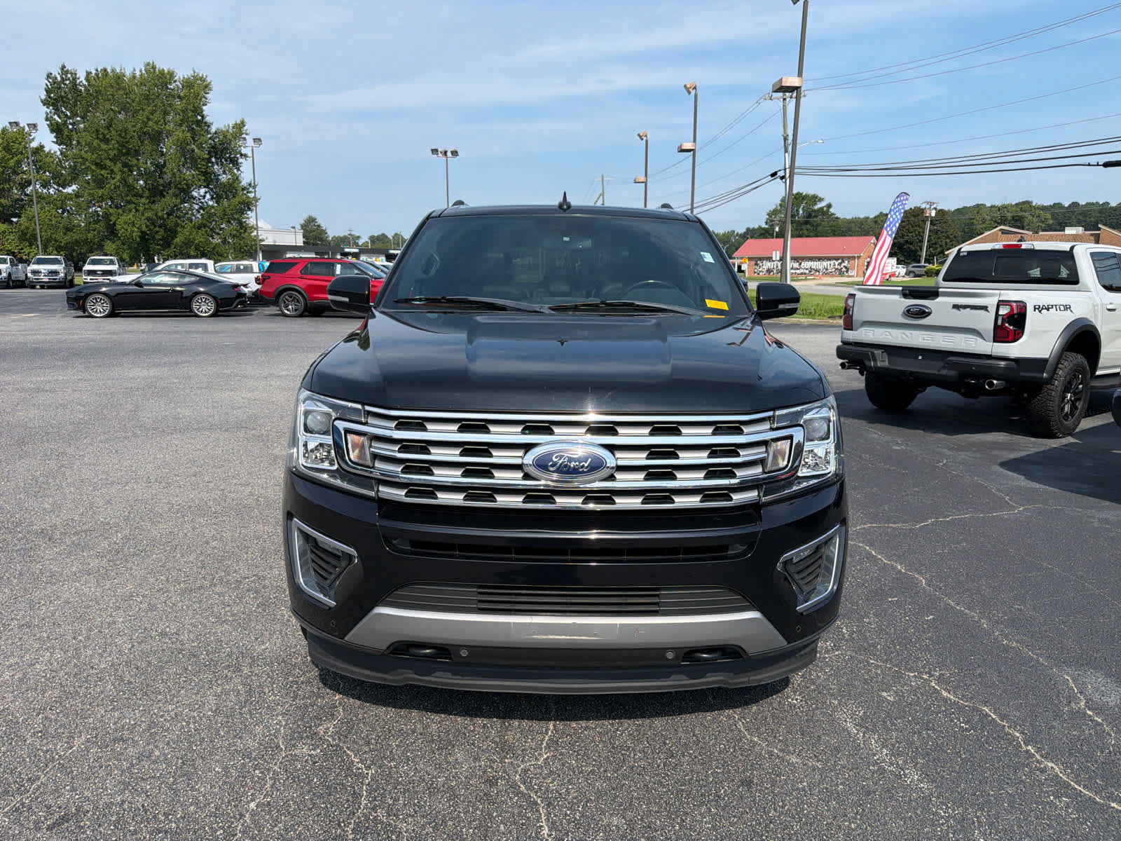 Used 2018 Ford Expedition Limited AWD/4WD image 8