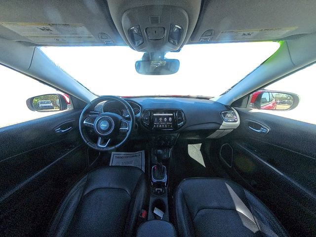 Used 2018 Jeep Compass Limited w/ Navigation Group AWD/4WD image 35