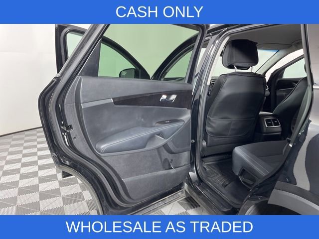 Used 2017 Kia Sorento LX image 36