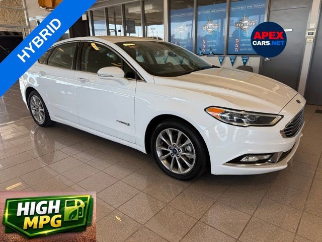 Used 2017 Ford Fusion SE w/ Equipment Group 602A image 1