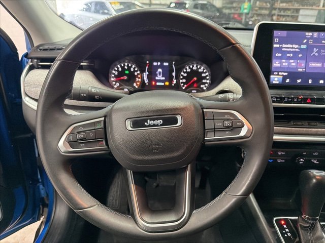 Used 2022 Jeep Compass Latitude image 25