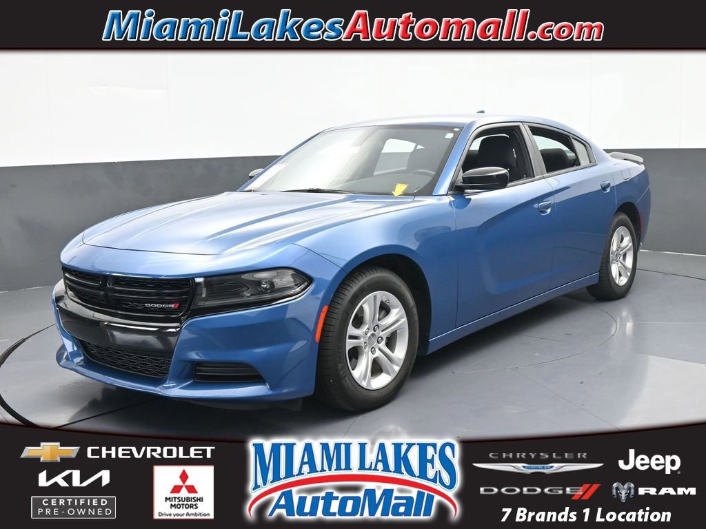 Used 2023 Dodge Charger SXT w/ Blacktop Package image 1