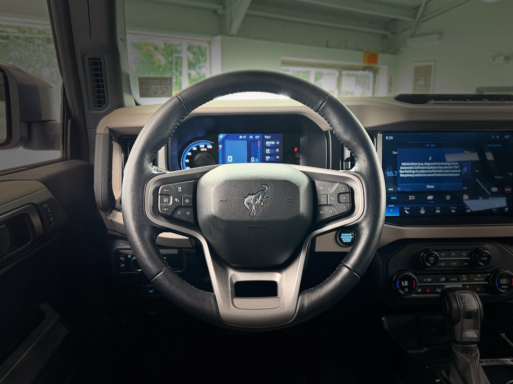 Used 2023 Ford Bronco Wildtrak AWD/4WD image 15