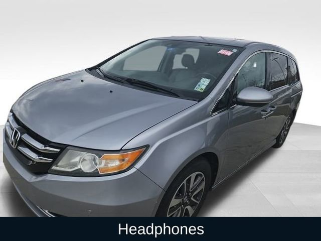 Used 2016 Honda Odyssey Touring Elite image 11